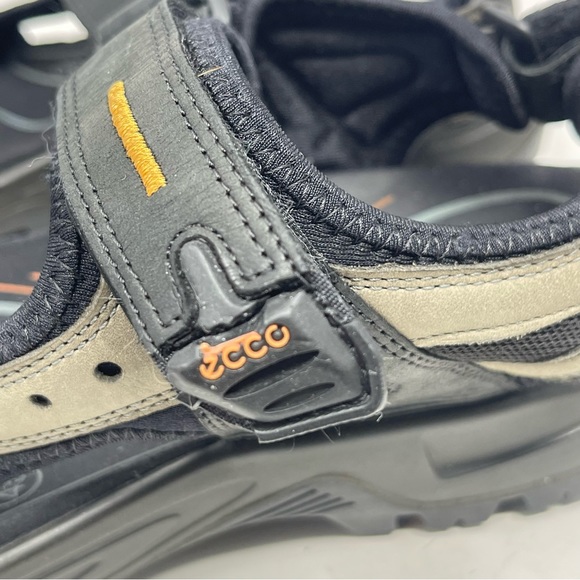 Ecco Yucatan Receptor Sandals Mens 11 - 11.5 EU 45 Black Brown Hiking Sport FLAW - Picture 5 of 15